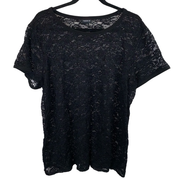 Torrid Black Semi-Sheer Lace Floral Crew Short Sleeve Tee 3X - Picture 3 of 8